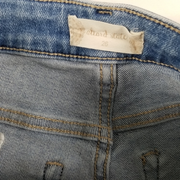 Altar'd State Straight Jeans Women Size 26, Light Wash, High Rise - Picture 4 of 9